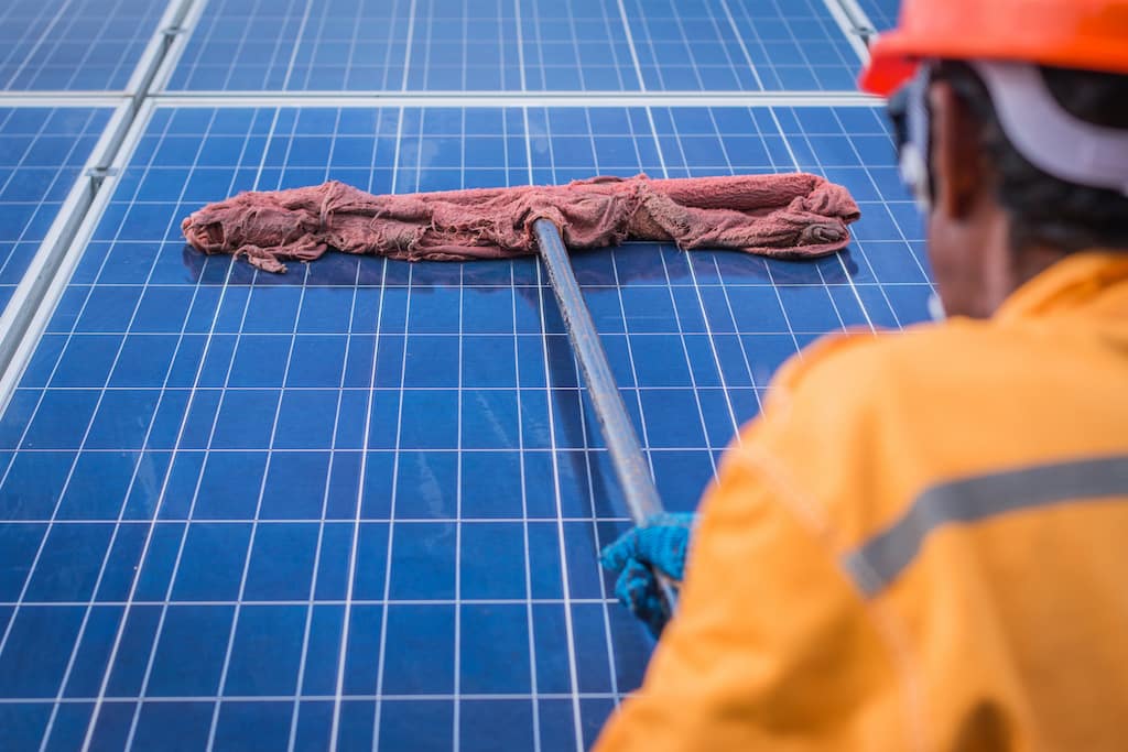 limpiar placas solares